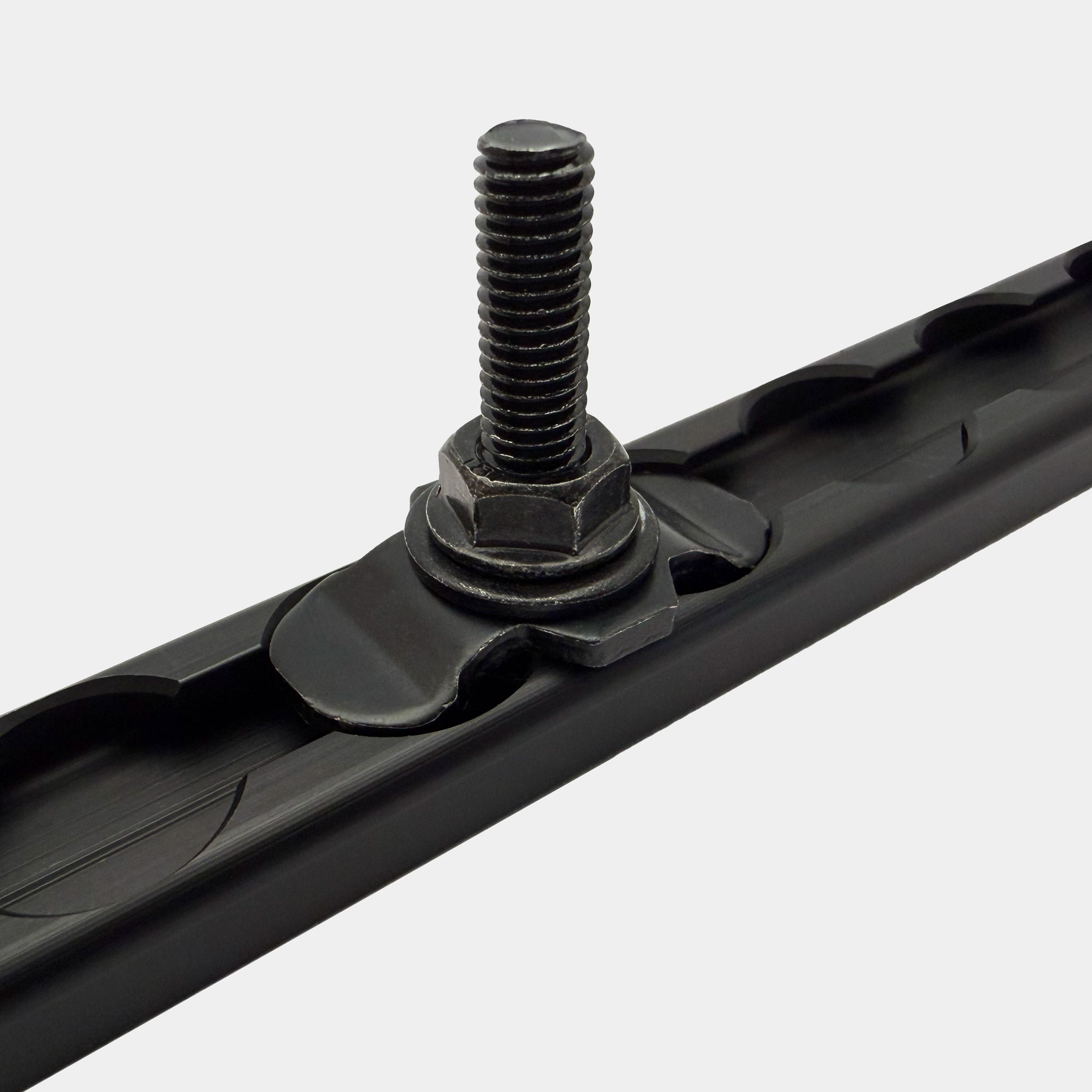 M8 Schraub Fitting 30mm schwarz